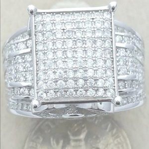 Wedding Ring In Sliver Tone Size 7